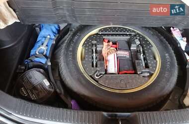 Внедорожник / Кроссовер Mazda CX-7 2010 в 