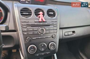 Внедорожник / Кроссовер Mazda CX-7 2009 в 