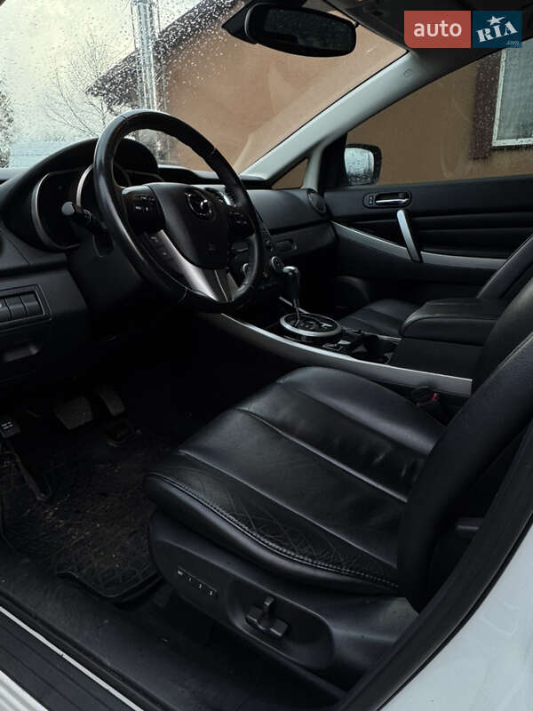 Позашляховик / Кросовер Mazda CX-7 2010 в Зарічному