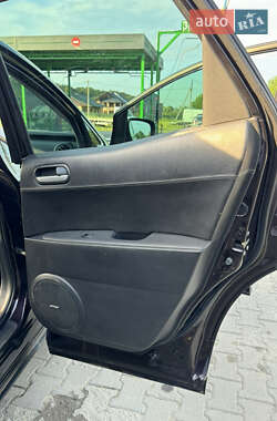 Позашляховик / Кросовер Mazda CX-7 2007 в 