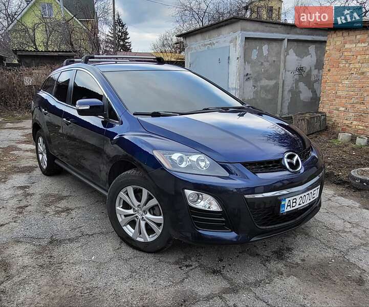 Позашляховик / Кросовер Mazda CX-7 2011 в 