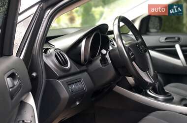 Позашляховик / Кросовер Mazda CX-7 2010 в 