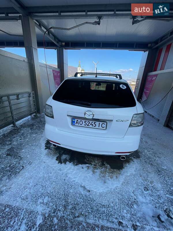 Внедорожник / Кроссовер Mazda CX-7 2011 в Хусте