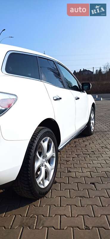 Внедорожник / Кроссовер Mazda CX-7 2010 в Черновцах