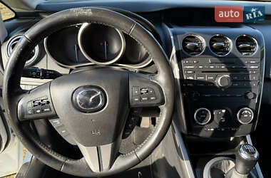 Внедорожник / Кроссовер Mazda CX-7 2011 в 