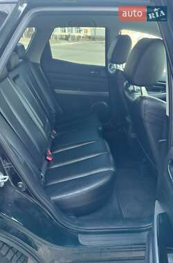 Внедорожник / Кроссовер Mazda CX-7 2010 в 