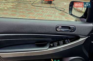 Внедорожник / Кроссовер Mazda CX-7 2011 в 