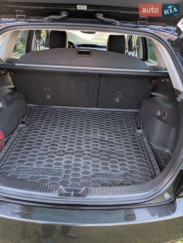 Позашляховик / Кросовер Mazda CX-7 2010 в Луцьку