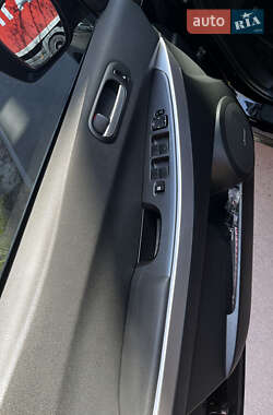 Внедорожник / Кроссовер Mazda CX-7 2007 в 