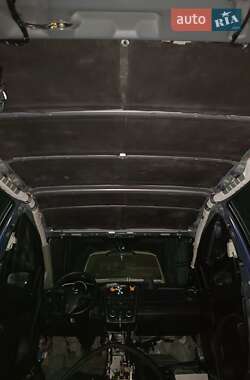 Позашляховик / Кросовер Mazda CX-7 2010 в 