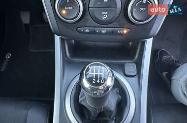Позашляховик / Кросовер Mazda CX-7 2010 в 