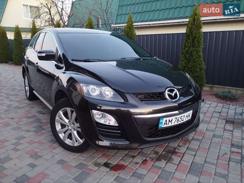 Позашляховик / Кросовер Mazda CX-7 2010 в 