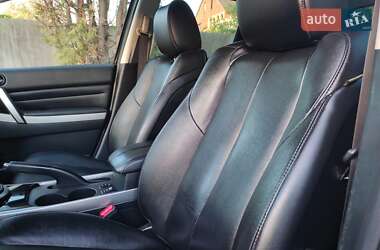 Позашляховик / Кросовер Mazda CX-7 2010 в 