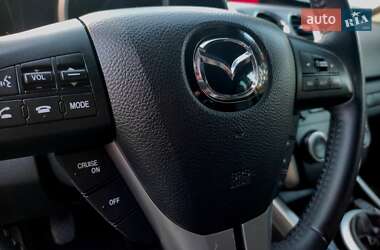 Позашляховик / Кросовер Mazda CX-7 2010 в 