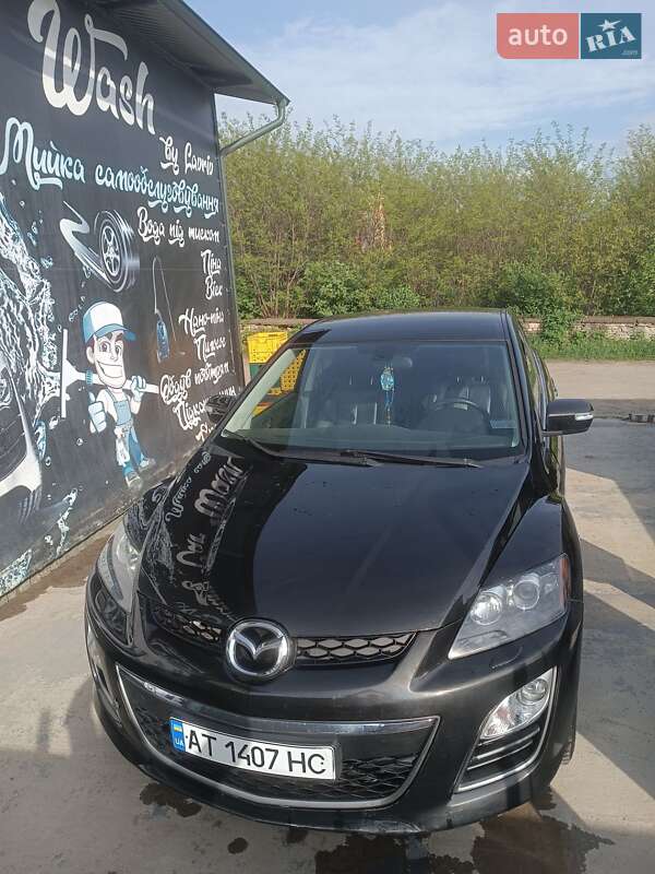 Позашляховик / Кросовер Mazda CX-7 2010 в Івано-Франківську