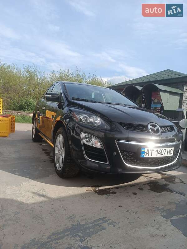 Позашляховик / Кросовер Mazda CX-7 2010 в Івано-Франківську