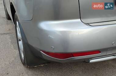 Позашляховик / Кросовер Mazda CX-7 2011 в 