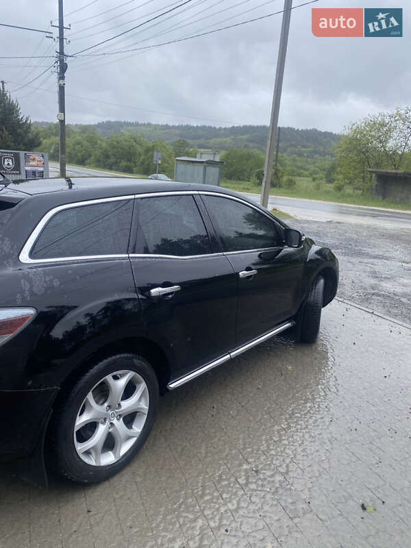 Позашляховик / Кросовер Mazda CX-7 2009 в Миколаєві