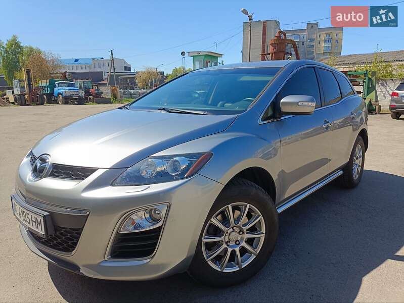 Позашляховик / Кросовер Mazda CX-7 2011 в 