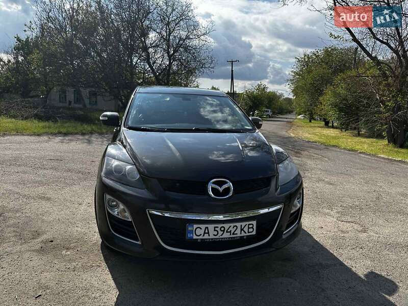 Позашляховик / Кросовер Mazda CX-7 2010 в 