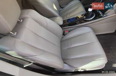 Позашляховик / Кросовер Mazda CX-7 2010 в 