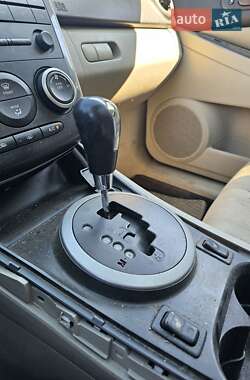 Позашляховик / Кросовер Mazda CX-7 2009 в 