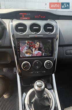 Внедорожник / Кроссовер Mazda CX-7 2010 в 