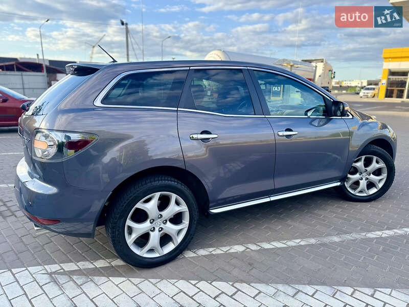 Позашляховик / Кросовер Mazda CX-7 2010 в Києві