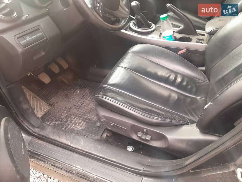 Внедорожник / Кроссовер Mazda CX-7 2011 в Ужгороде