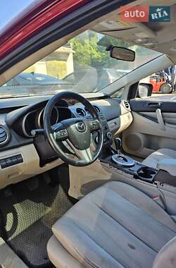 Позашляховик / Кросовер Mazda CX-7 2009 в 
