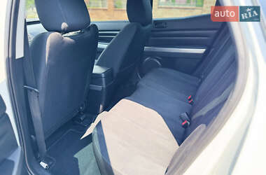 Позашляховик / Кросовер Mazda CX-7 2010 в 
