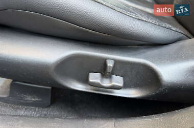Внедорожник / Кроссовер Mazda CX-7 2008 в 
