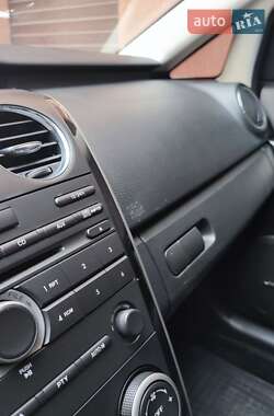 Внедорожник / Кроссовер Mazda CX-7 2010 в 