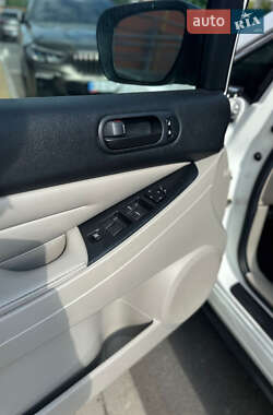 Внедорожник / Кроссовер Mazda CX-7 2010 в 