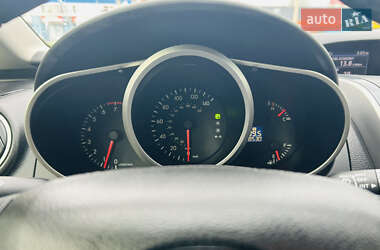 Позашляховик / Кросовер Mazda CX-7 2011 в 