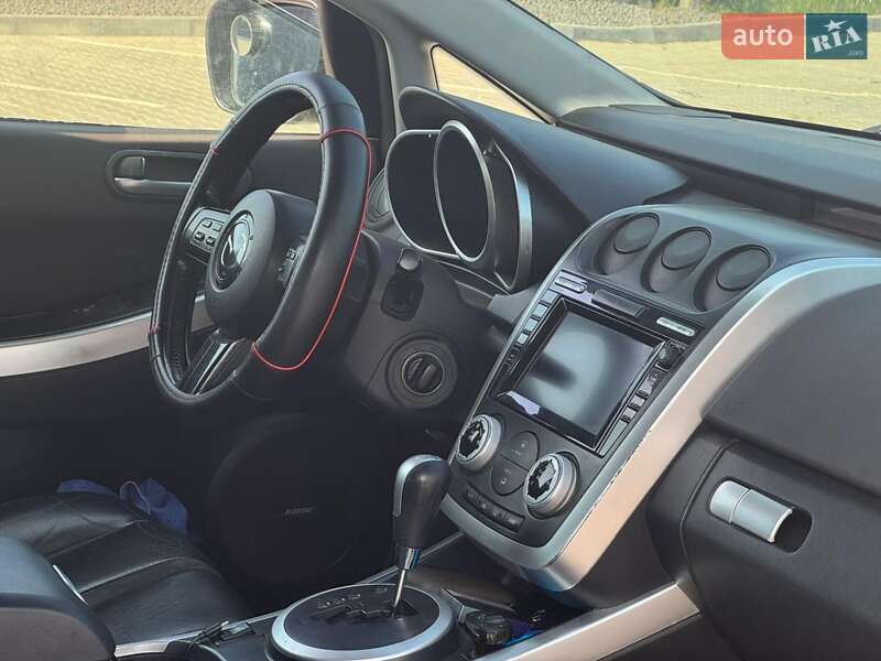 Позашляховик / Кросовер Mazda CX-7 2007 в Чернівцях