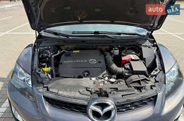 Позашляховик / Кросовер Mazda CX-7 2010 в 
