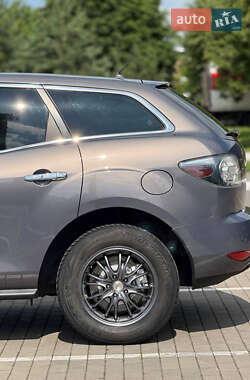Позашляховик / Кросовер Mazda CX-7 2010 в 