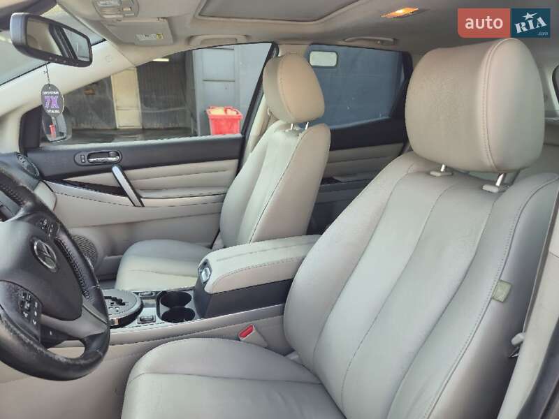 Позашляховик / Кросовер Mazda CX-7 2010 в Києві