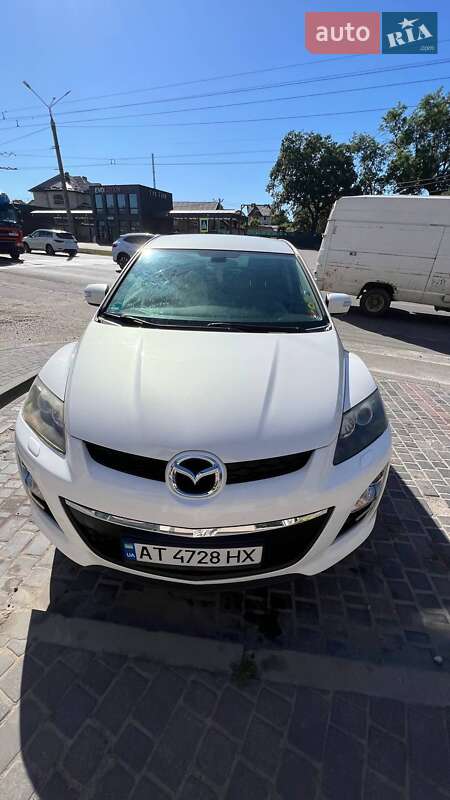 Позашляховик / Кросовер Mazda CX-7 2010 в 