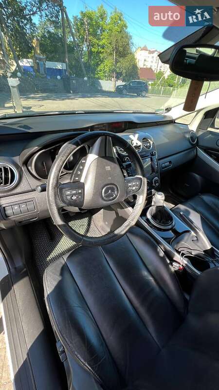 Позашляховик / Кросовер Mazda CX-7 2010 в Івано-Франківську