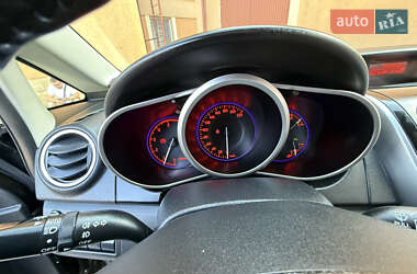Внедорожник / Кроссовер Mazda CX-7 2010 в 