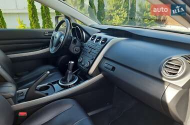 Внедорожник / Кроссовер Mazda CX-7 2009 в 