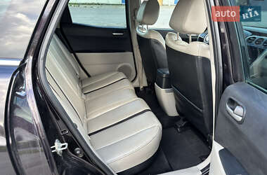 Внедорожник / Кроссовер Mazda CX-7 2009 в 
