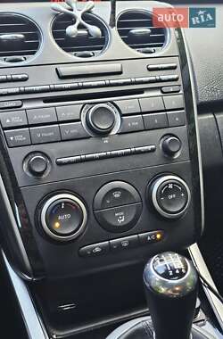 Внедорожник / Кроссовер Mazda CX-7 2012 в 
