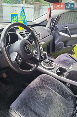 Внедорожник / Кроссовер Mazda CX-7 2009 в 