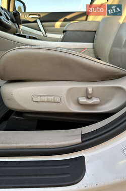 Внедорожник / Кроссовер Mazda CX-7 2010 в 