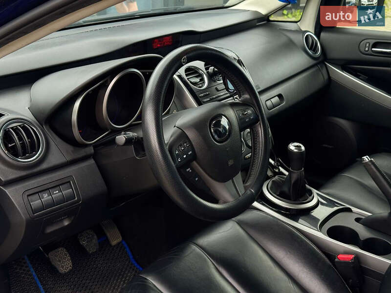 Внедорожник / Кроссовер Mazda CX-7 2010 в Новояворовске