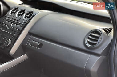 Внедорожник / Кроссовер Mazda CX-7 2011 в 