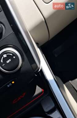 Внедорожник / Кроссовер Mazda CX-7 2012 в 